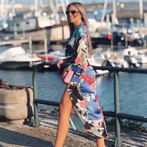 Zara 2 Piece Multicolored Floral PrintTop & Skirt  Co Ord Set Size XS